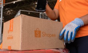 Quem faz a entrega padrão da Shopee