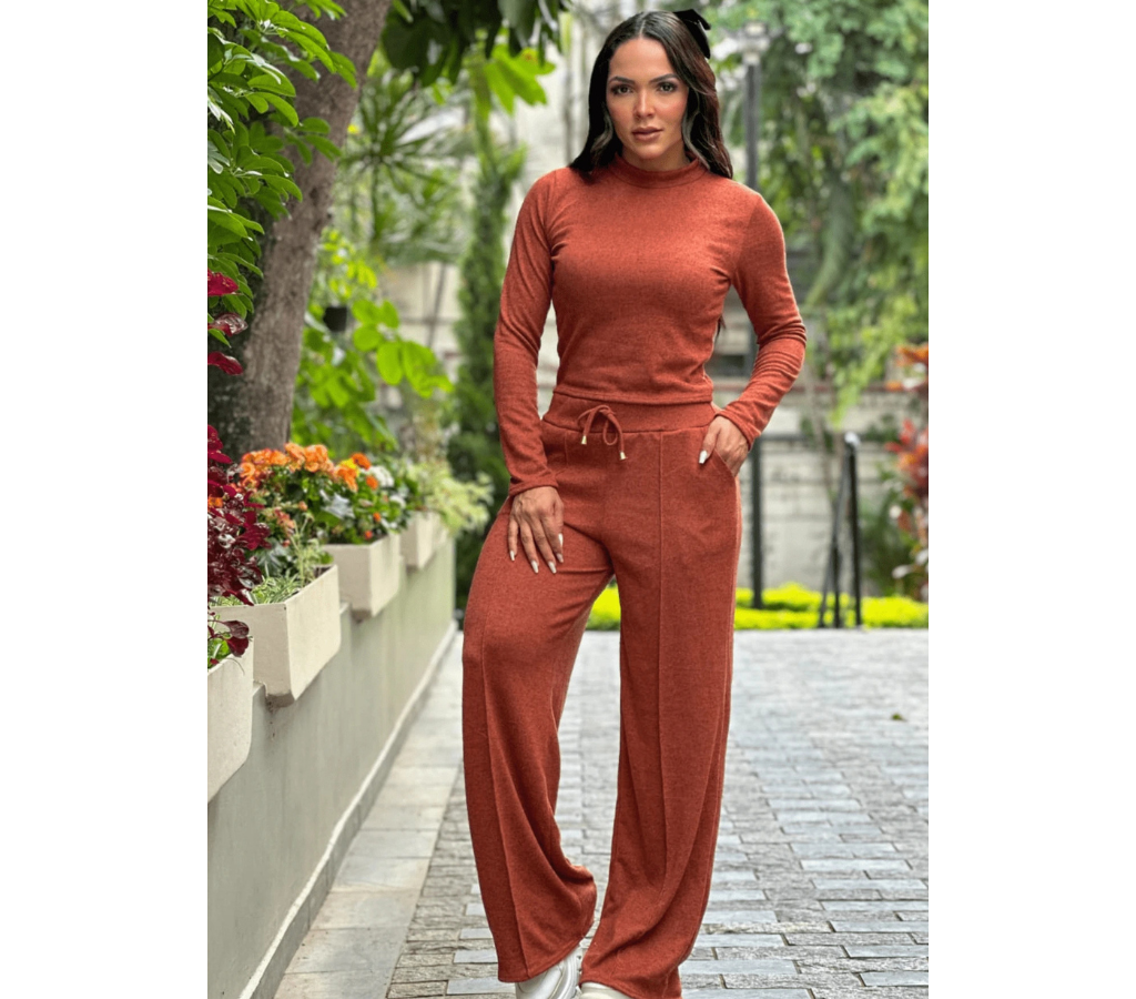 Conjunto Lanzinha Calça Pantalona e Cropped