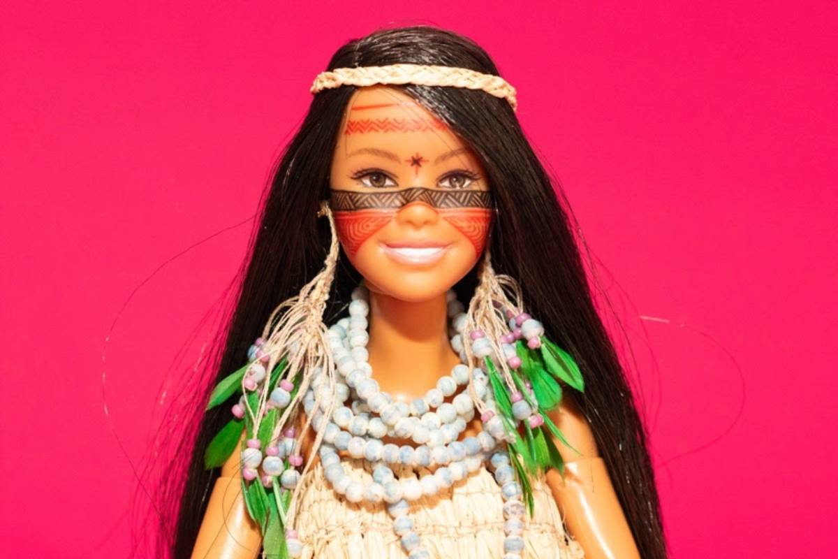 Barbie ganha versão indígena em homenagem a influenciadora brasileira 2