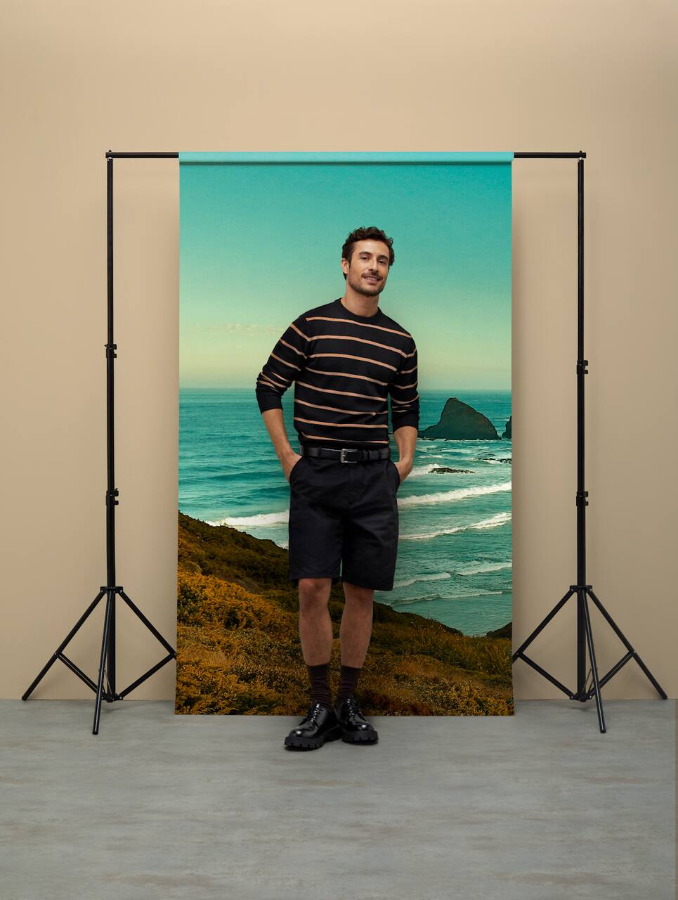 suéter masculino com listras finas preto