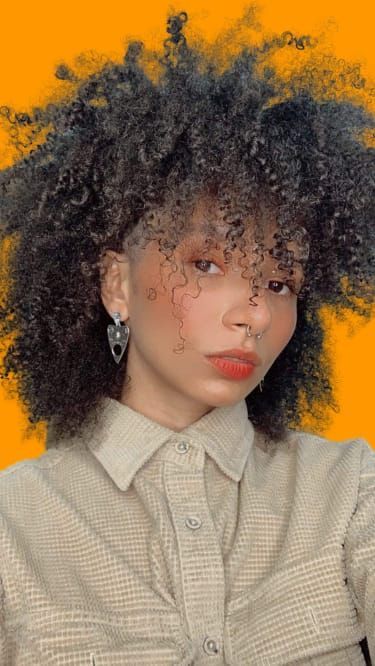 Corte Mullet feminino Crespo