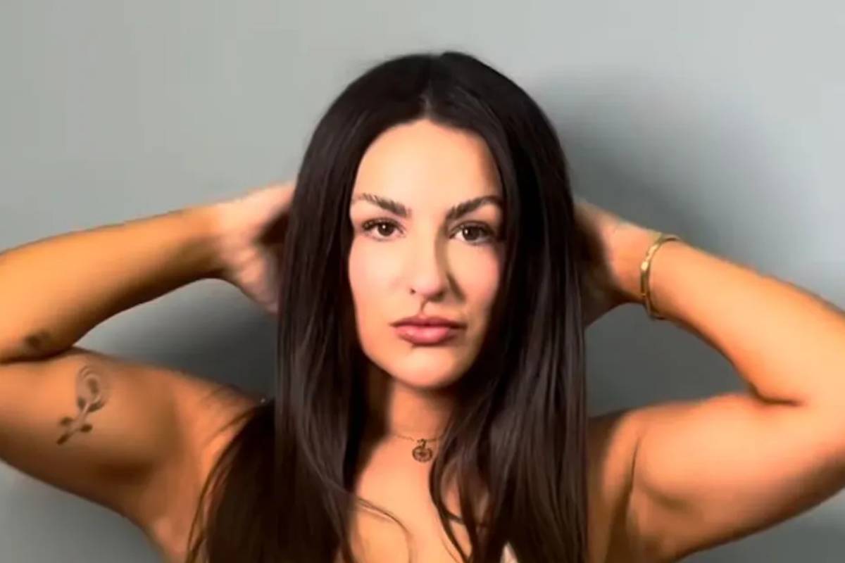 Já viu o novo cabelo longo da Kéfera