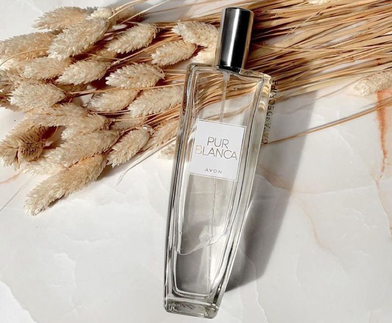 Pur Blanca Avon