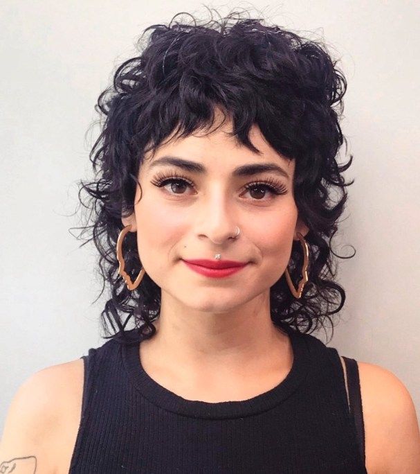 corte mullet no cabelo levemente cacheado