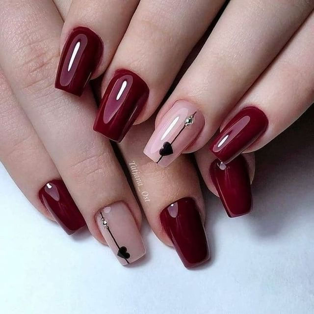 unhas decoradas para o fim de semana vermelho com filha única de coração
