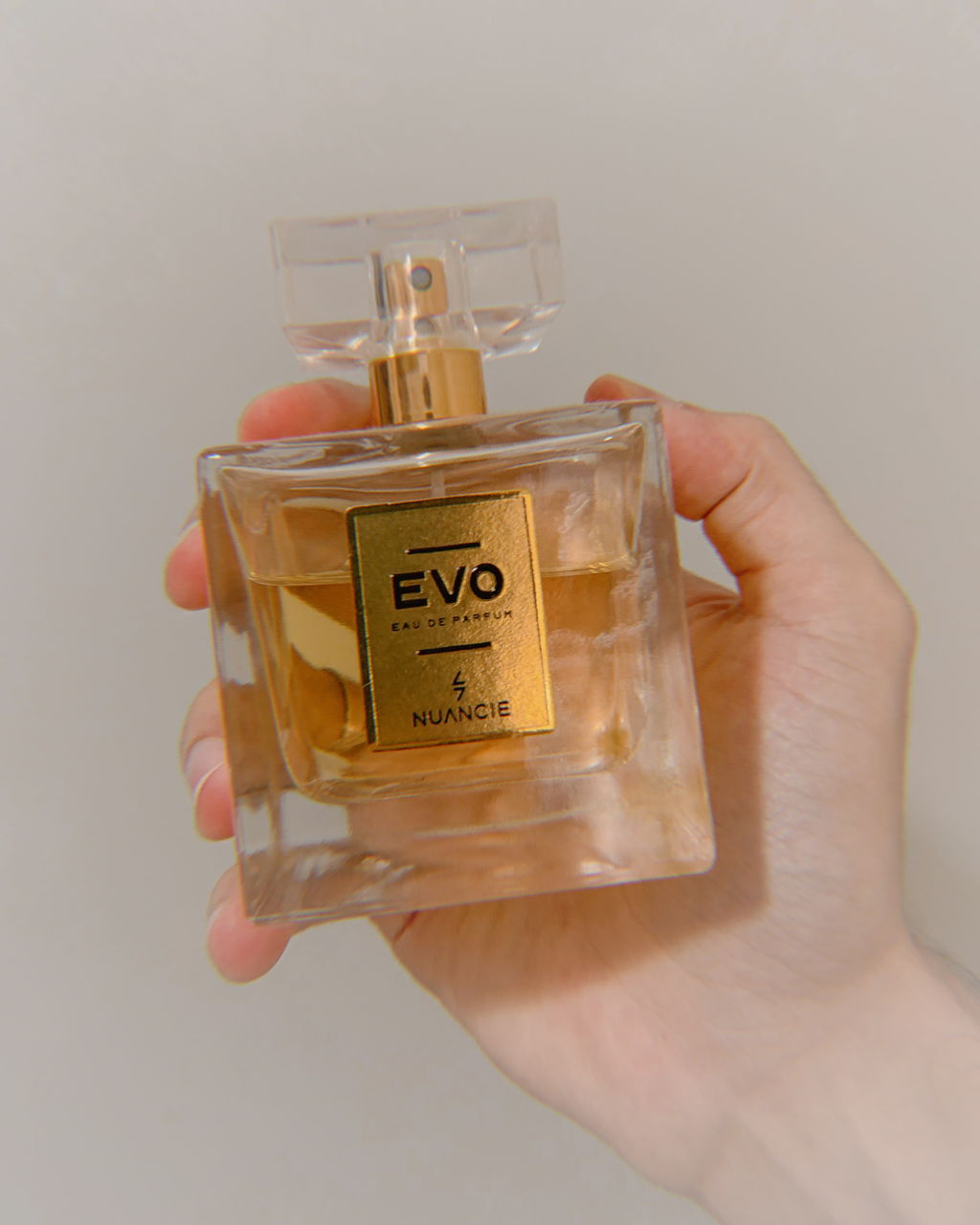 Evo Nuancielo perfume