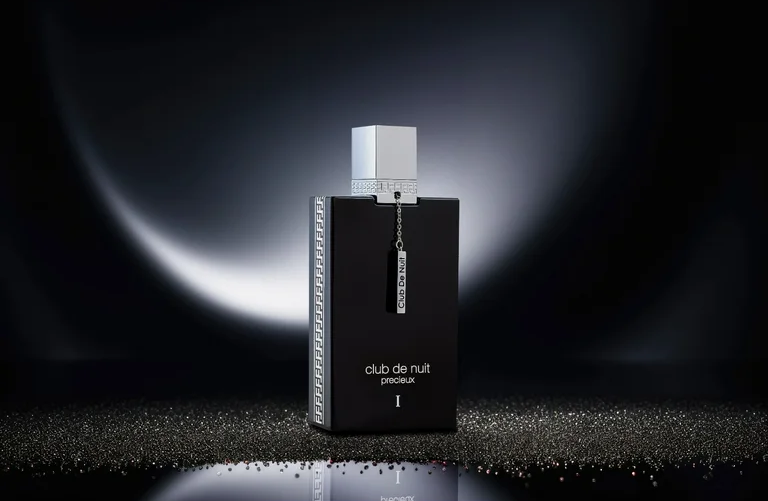 Club de Nuit Precieux Armaf perfume árabe